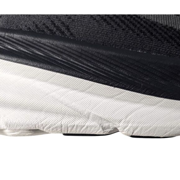 HOKA ONE ONE Clifton 9 Running Shoes Size 11D - Picture 13 of 16